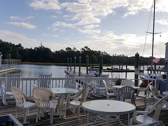 4th image of 6334 Oleander Dr Creekside Yacht Clb #A1