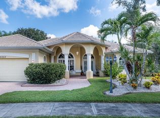5052 Bella Terra Dr, Venice, FL 34293