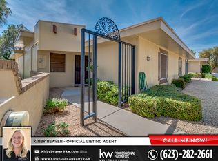 10470 W Palmeras Dr, Sun City, AZ 85373