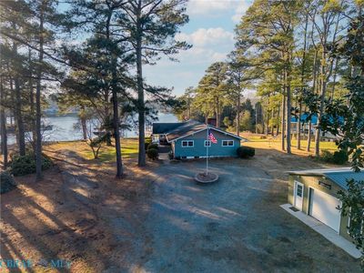9 Snug Harbor Ln, Cobbs Creek, VA, 23035