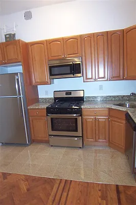 Rented by Susan Finkel, LREB | media 9