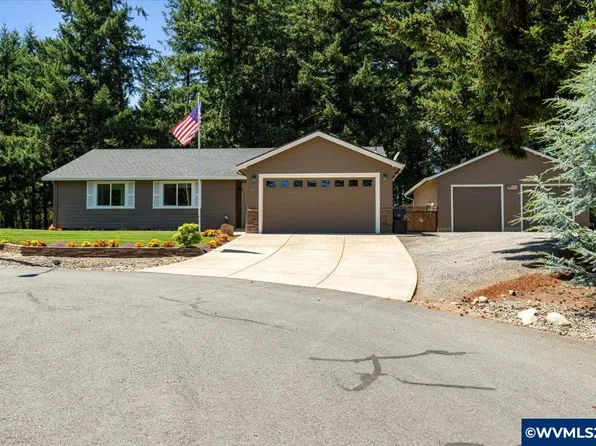 201 Ironwood Ct, Lyons, OR 97358