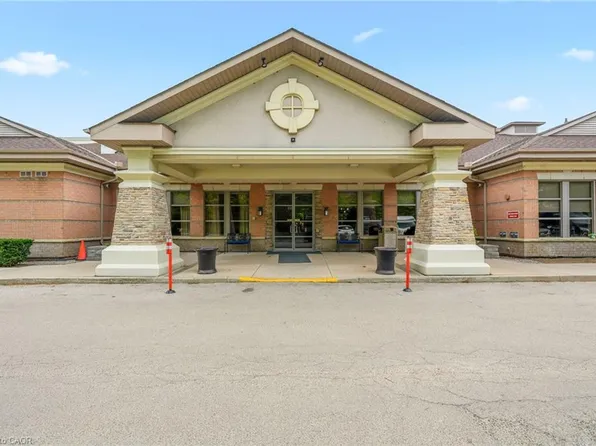 100 Burloak Dr #1415, Burlington, ON L7L 6P6