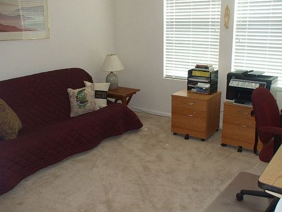 4th image of 7056 Rushwood Dr