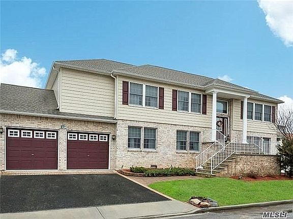 5th image of 2887 Arrowhead Pl
