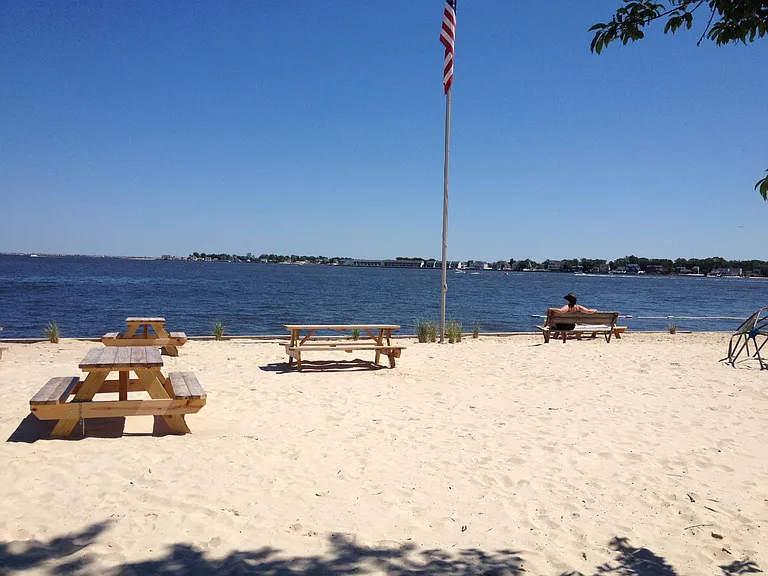 Port Rd — Photo 13