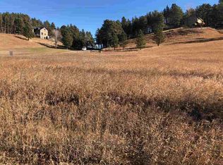 8208 N Blucksberg Ct, Sturgis, SD 57785