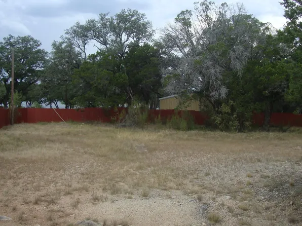 6704 Bar K Clubhouse Ct, Leander, TX 78645