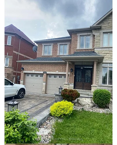 110 Bond Cres #2 Photo 1