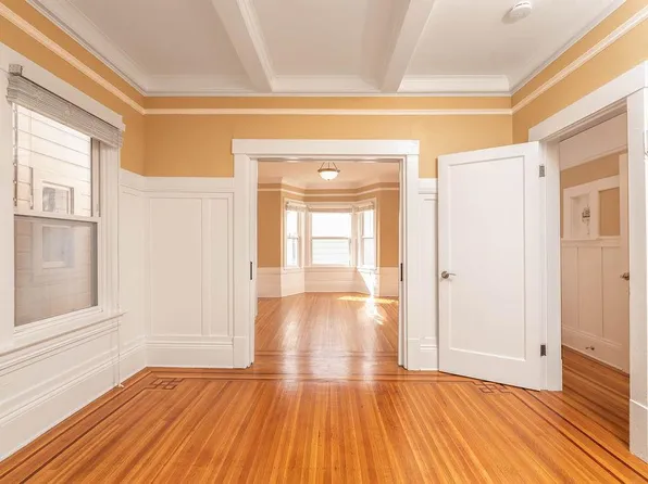 1651 Larkin St APT 3, San Francisco, CA 94109
