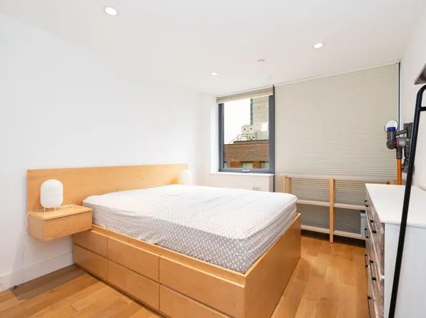 42-83 Hunter Street 6B image 6 of 7