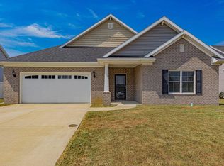 13224 Halle Dr, Evansville, IN 47725