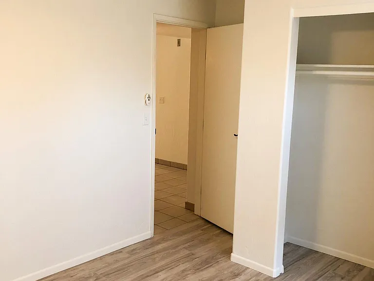 5675 N Camino Esplendora #2108 — Photo 7