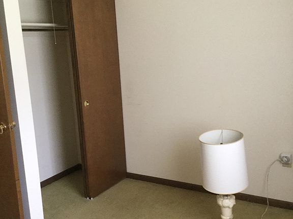 4th image of 5857 Cummington Pl