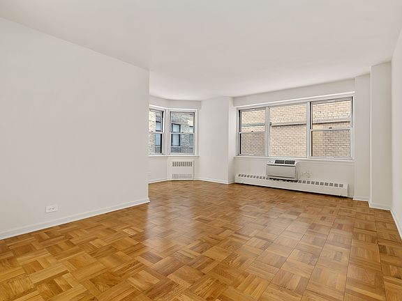 2nd image of 300 E 46th St APT 6K