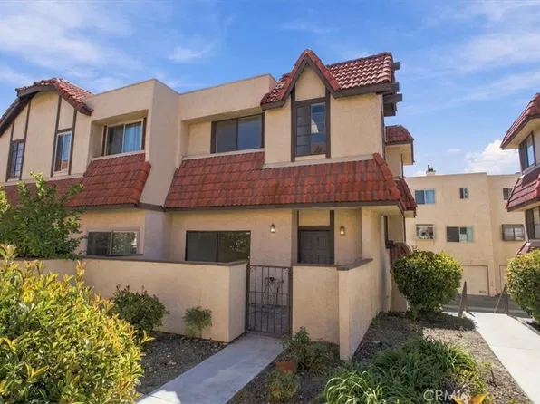 27623 Nugget Dr APT 4, Santa Clarita, CA 91387