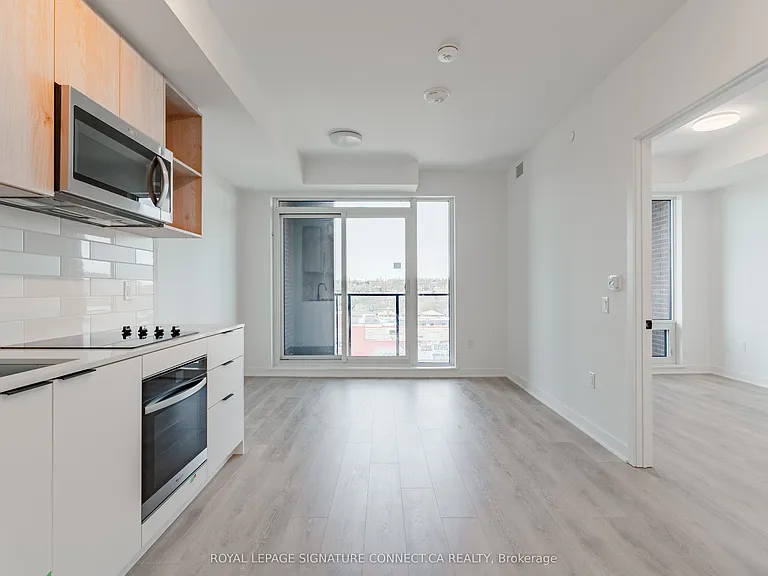 1185 Dupont St #517 — Photo 5