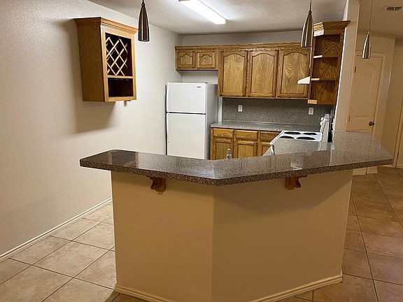 5th image of 20780 Alta Vista Ct APT C