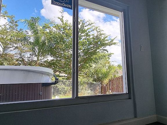 2nd image of 2801 Devonwood Ave