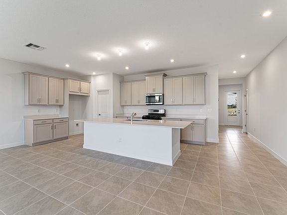 3rd image of 14253 Murney Way