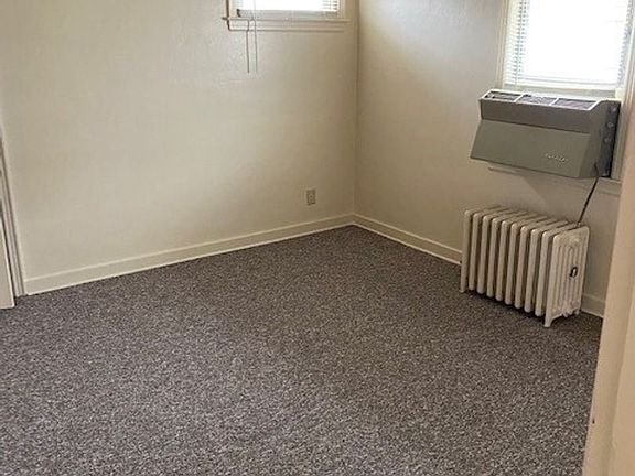 3rd image of 757 1/2 Lincoln Ave #11929783