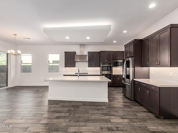4th image of 1136 E LA MIRADA Drive