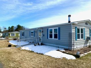 3 Jeffrey Ln, Westfield, MA 01085