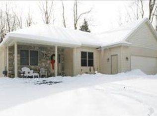 9748 Sterling Rd, Richland, MI 49083