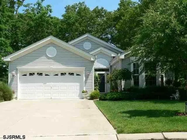 623 Country Club Dr, Egg Harbor, NJ 08215
