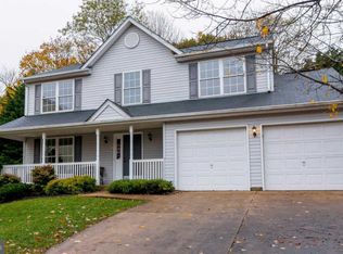 8 Philbar Ct, Catonsville, MD 21228