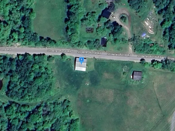 1129 Streeter Pond Rd, Sugar Hill, NH 03586