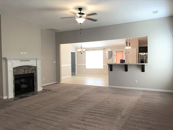 4th image of 2726 Ashton Dr
