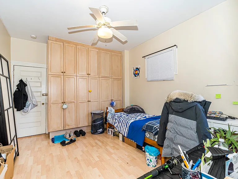 370 Brunswick Ave #B — Photo 8
