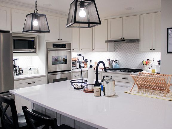 Newly Remodeled Kitchen