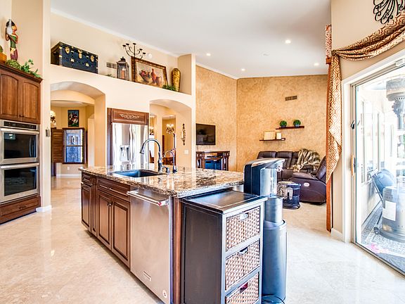 5th image of 5245 E Michelle Dr