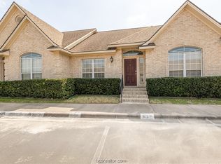 603 Fraternity Row, College Station, TX 77845