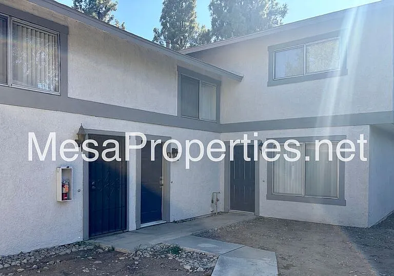 267 Grayson Way #D — Photo 1