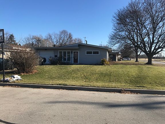 2nd image of 25 S Cherrytree Ct