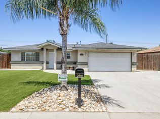 2060 E Bardsley Ave, Tulare, CA 93274