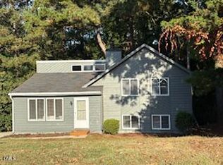 3901 Peppertree Pl, Raleigh, NC 27604