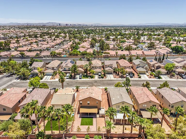5016 Dancing Lights Ave — Photo 38
