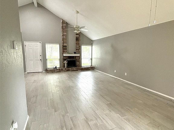 3rd image of 20219 Black Hickory Ct