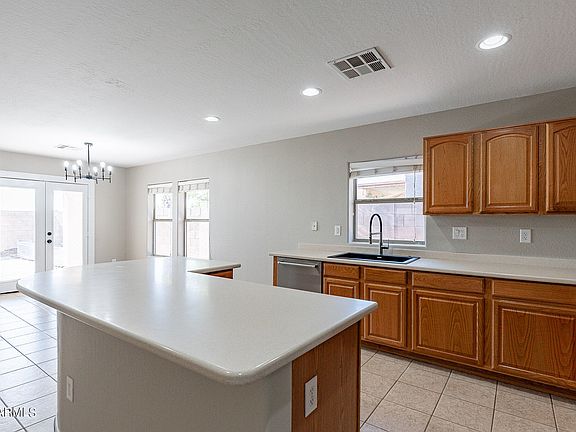 3rd image of 11737 W VIA MONTOYA Drive