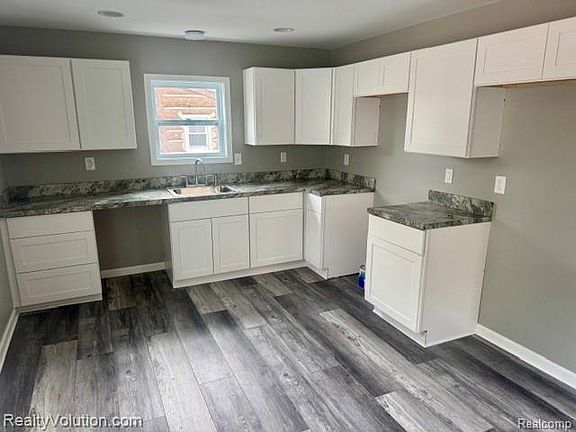 4th image of 4765 Northway Dr