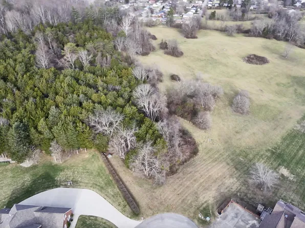 717 Commodore Dr, Somerset, KY 42501