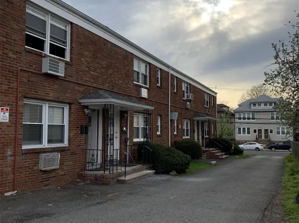 442 S Broad St APT 8, Elizabeth, NJ 07202