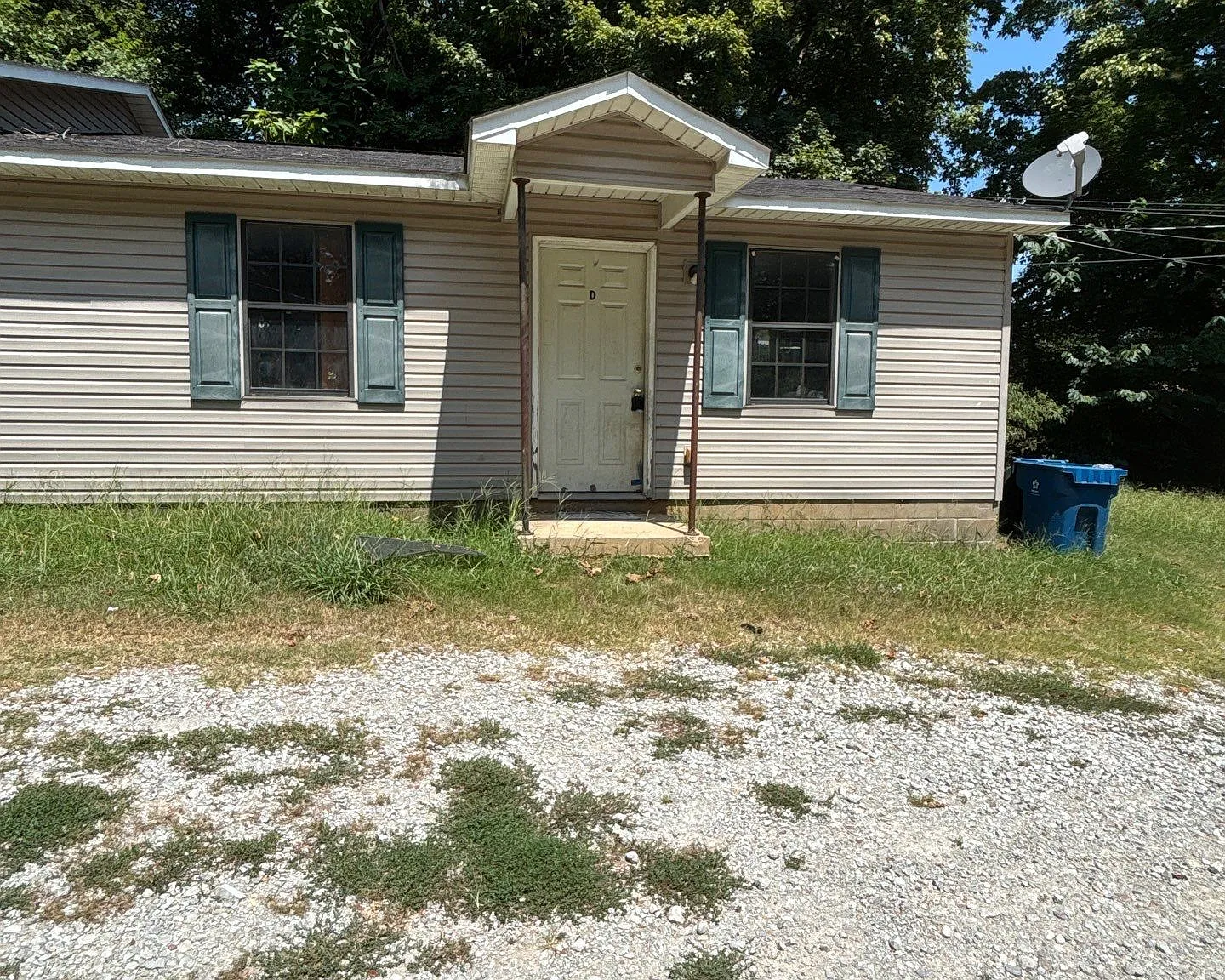 9 North Main Street — Photo 1