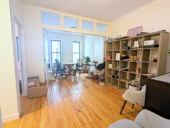 Rented by Manhattan Spaces