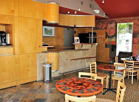 Cyber Cafe