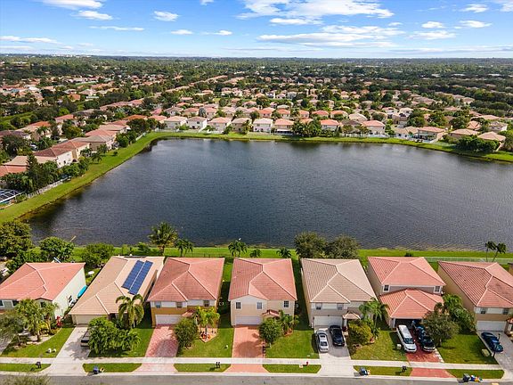 2nd image of 6626 Rainwood Cove Ln